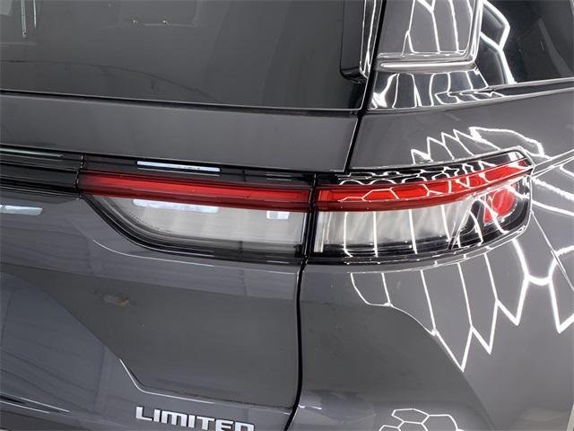 new 2025 Jeep Grand Cherokee car, priced at $51,505