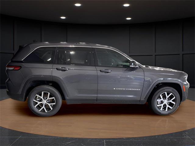 new 2025 Jeep Grand Cherokee car, priced at $48,850