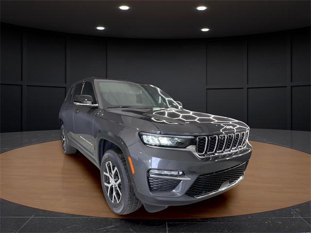 new 2025 Jeep Grand Cherokee car, priced at $48,850