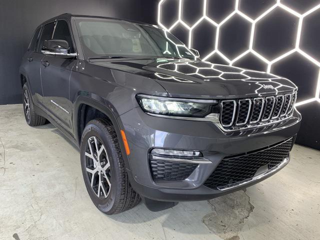 new 2025 Jeep Grand Cherokee car, priced at $49,391