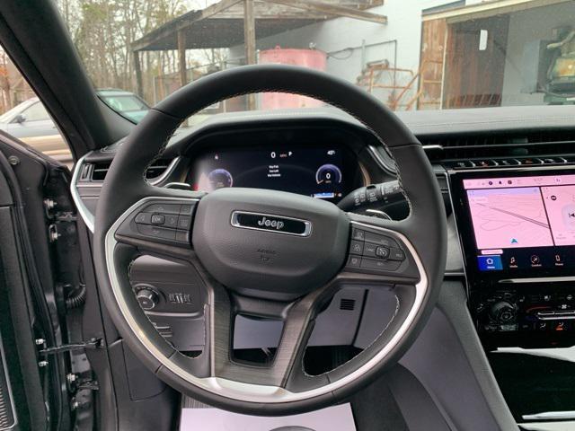 new 2025 Jeep Grand Cherokee car, priced at $49,179