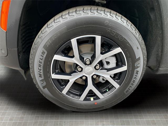 new 2025 Jeep Grand Cherokee car, priced at $51,505