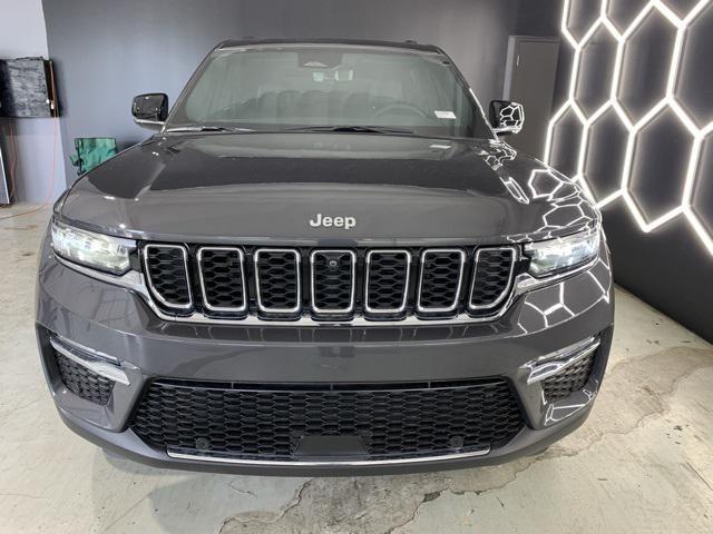 new 2025 Jeep Grand Cherokee car, priced at $49,391