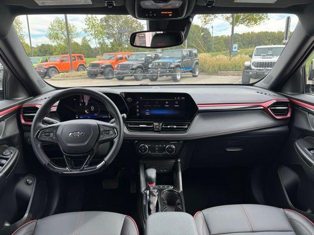used 2024 Chevrolet TrailBlazer car, priced at $24,987