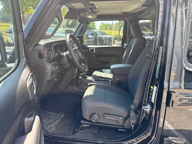 new 2025 Jeep Wrangler car, priced at $55,241