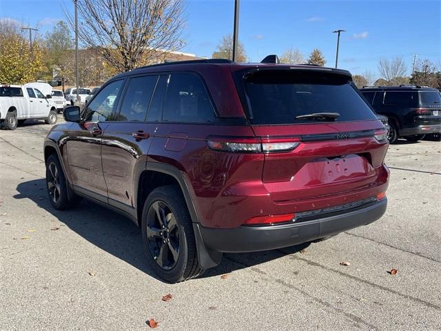 new 2024 Jeep Grand Cherokee car, priced at $39,849