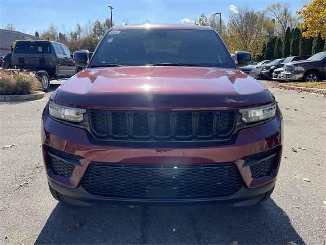 new 2024 Jeep Grand Cherokee car, priced at $39,849