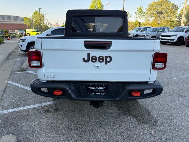used 2023 Jeep Gladiator car, priced at $39,987