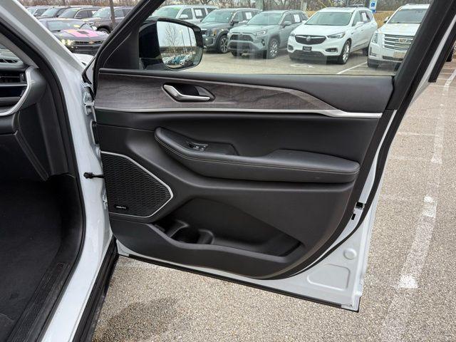 used 2023 Jeep Grand Cherokee 4xe car, priced at $36,132