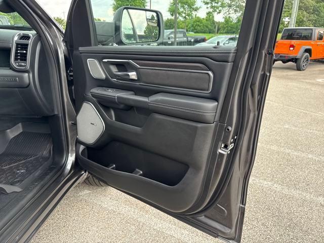 new 2025 Ram 1500 car, priced at $61,881