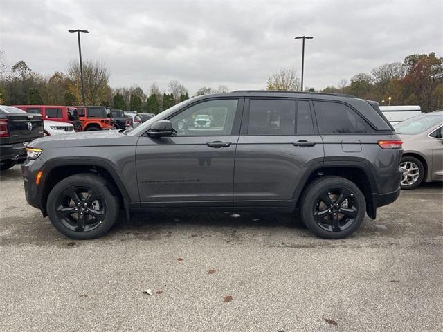 new 2024 Jeep Grand Cherokee car, priced at $43,333