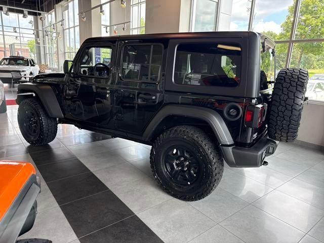new 2025 Jeep Wrangler car, priced at $51,064