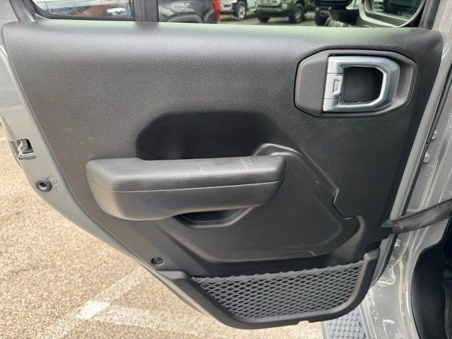 used 2022 Jeep Wrangler Unlimited car, priced at $40,787