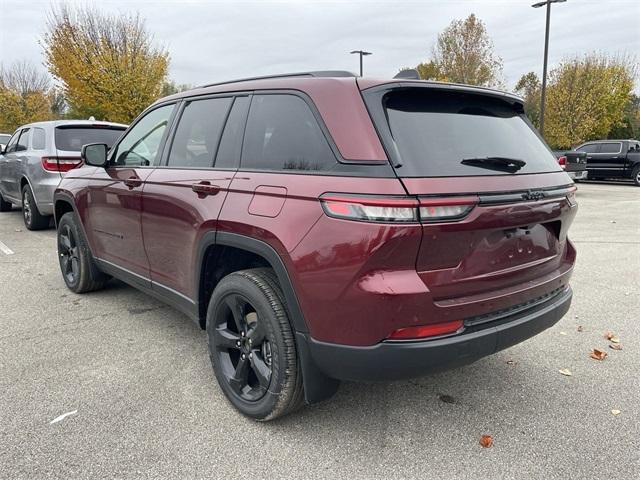 new 2024 Jeep Grand Cherokee car, priced at $42,843