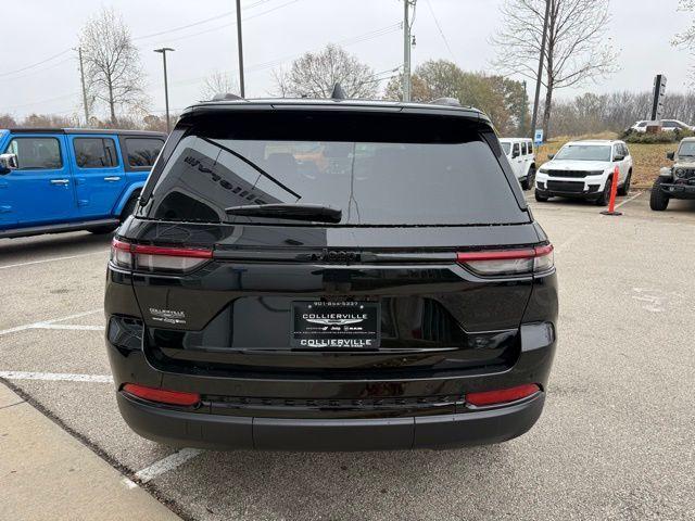 new 2025 Jeep Grand Cherokee car, priced at $39,722