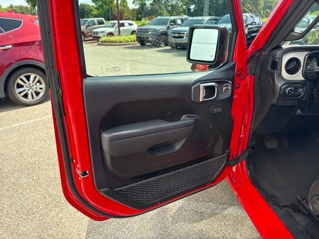 new 2025 Jeep Wrangler car, priced at $54,259