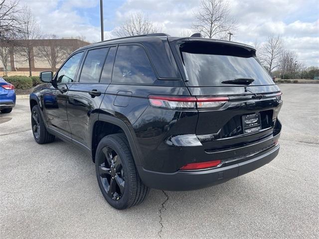 new 2024 Jeep Grand Cherokee car, priced at $41,213