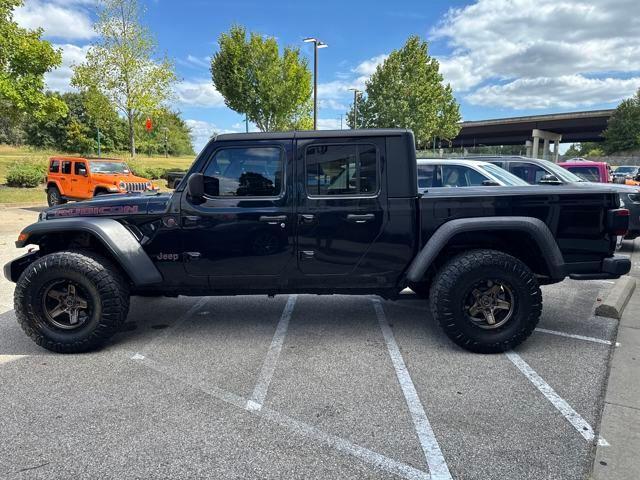 used 2023 Jeep Gladiator car, priced at $39,634