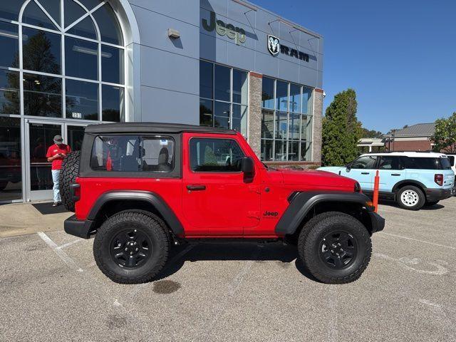 new 2025 Jeep Wrangler car, priced at $39,520