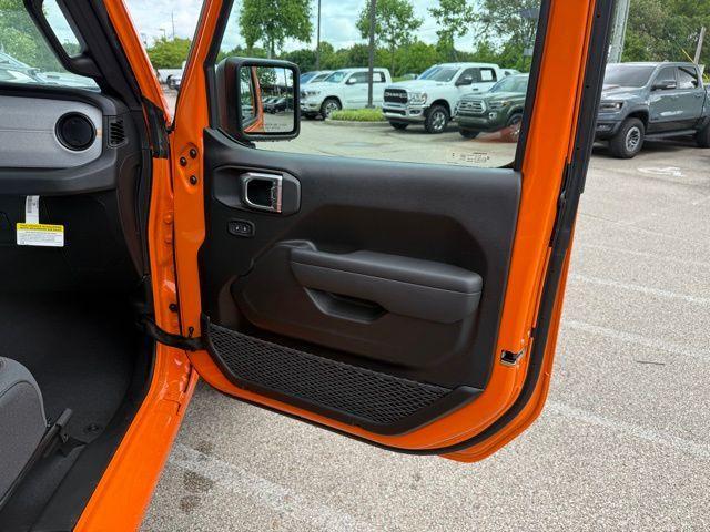 new 2025 Jeep Wrangler car, priced at $34,463