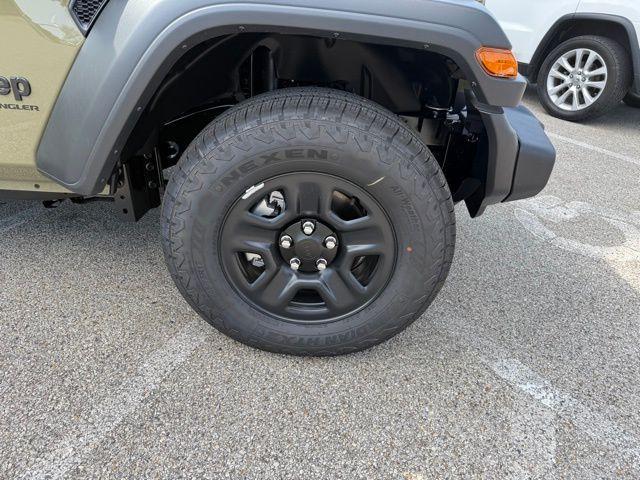 new 2025 Jeep Wrangler car, priced at $41,220