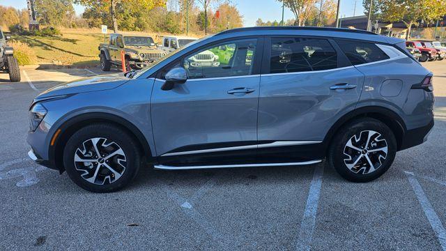 used 2025 Kia Sportage car, priced at $27,937