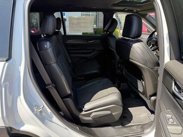 new 2025 Jeep Grand Cherokee L car, priced at $45,572