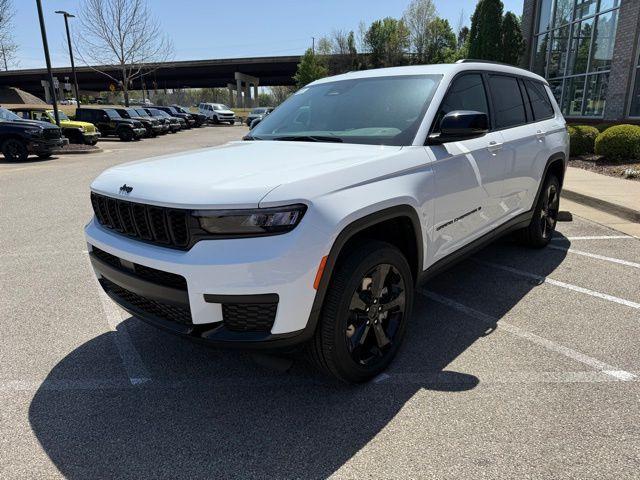new 2025 Jeep Grand Cherokee L car, priced at $45,572