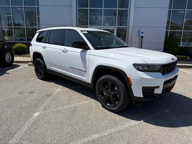 new 2025 Jeep Grand Cherokee L car, priced at $46,230