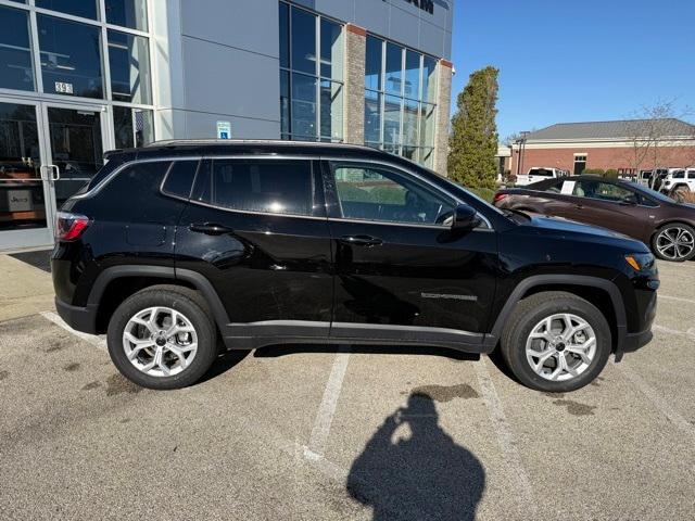 new 2025 Jeep Compass car, priced at $27,860