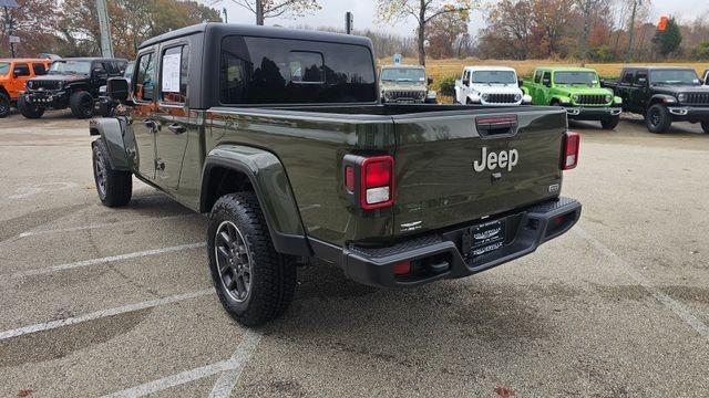 used 2023 Jeep Gladiator car, priced at $30,677
