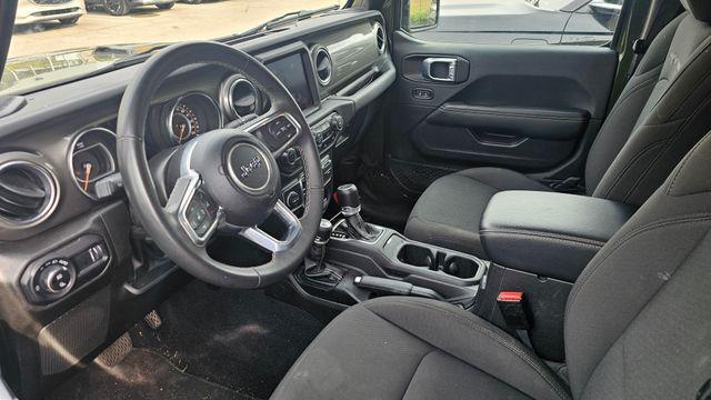 used 2023 Jeep Gladiator car, priced at $30,677