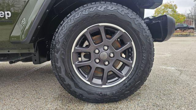 used 2023 Jeep Gladiator car, priced at $30,677