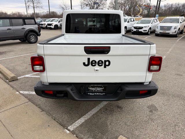 new 2025 Jeep Gladiator car, priced at $39,987