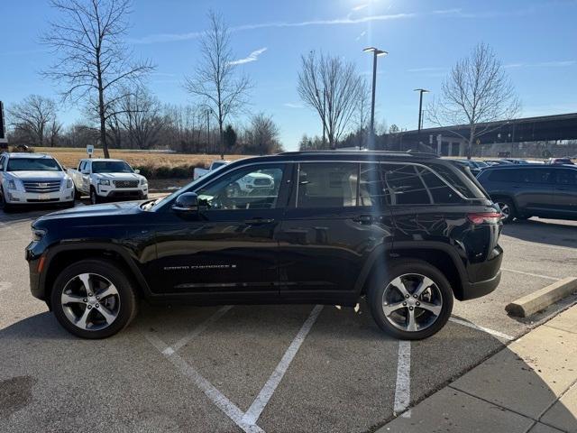 new 2023 Jeep Grand Cherokee 4xe car, priced at $44,995