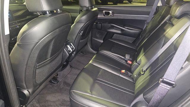 used 2024 Kia Sorento car, priced at $31,167