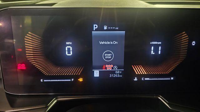 used 2024 Kia Sorento car, priced at $31,167