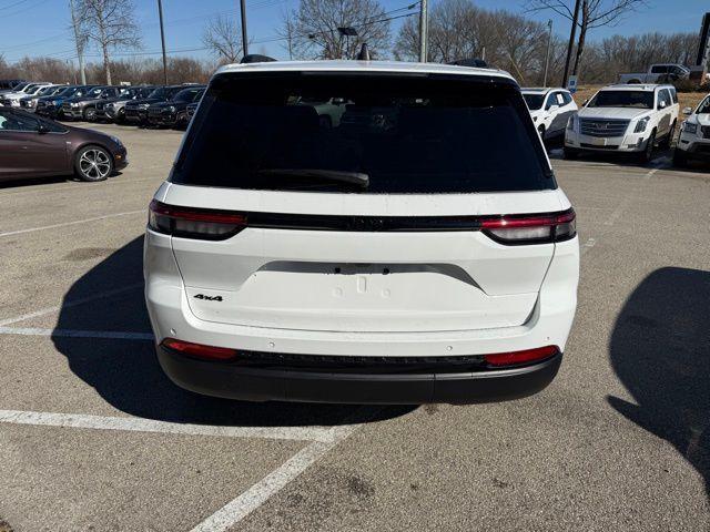 new 2025 Jeep Grand Cherokee car, priced at $37,981
