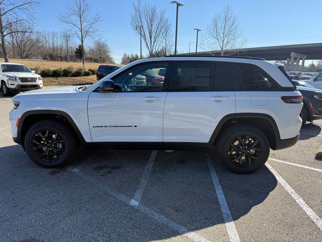 new 2025 Jeep Grand Cherokee car, priced at $37,981