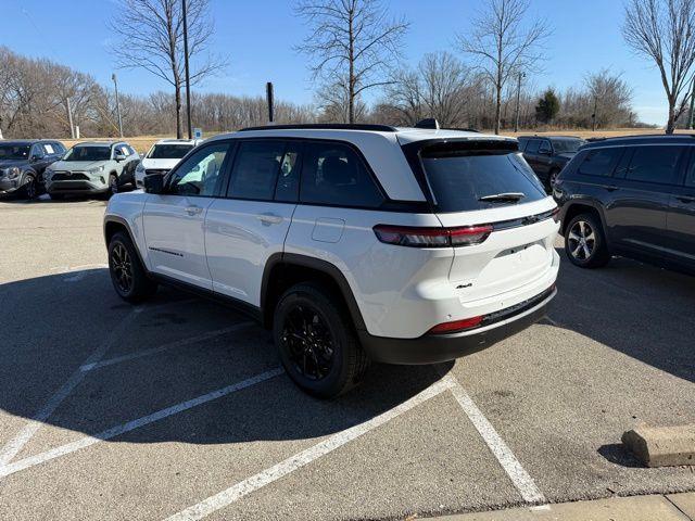 new 2025 Jeep Grand Cherokee car, priced at $37,981