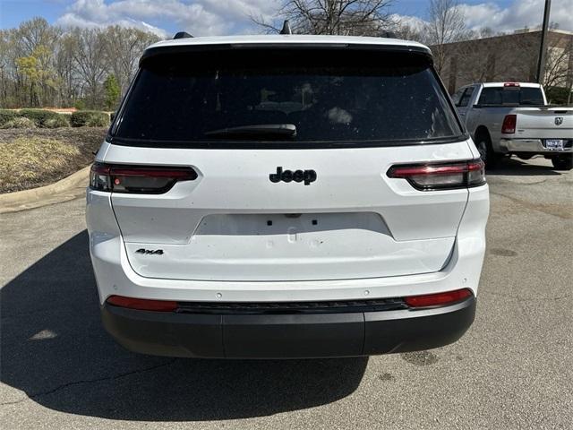 new 2024 Jeep Grand Cherokee L car, priced at $40,582