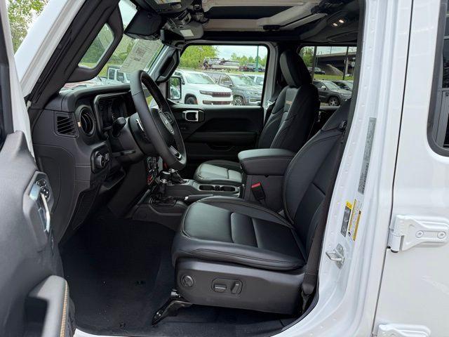 new 2025 Jeep Wrangler car, priced at $101,990