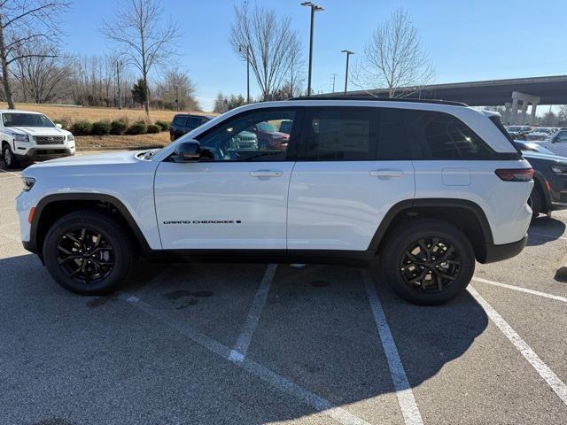 new 2025 Jeep Grand Cherokee car, priced at $43,435