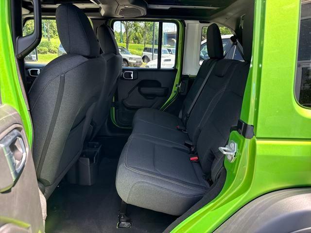 new 2025 Jeep Wrangler car, priced at $61,165