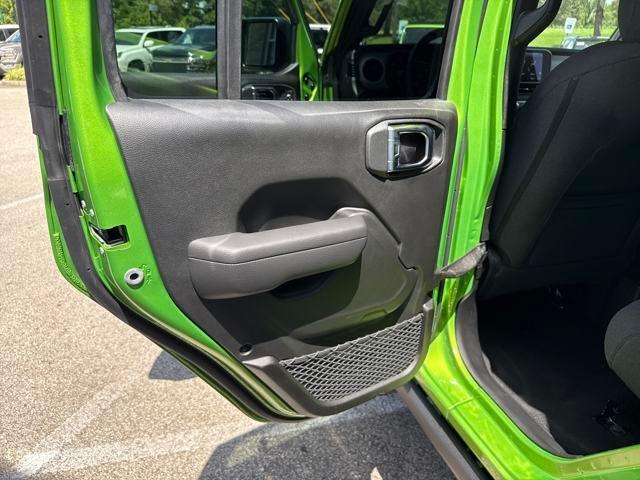 new 2025 Jeep Wrangler car, priced at $61,165
