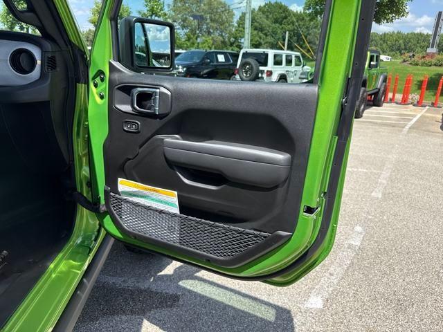new 2025 Jeep Wrangler car, priced at $61,165