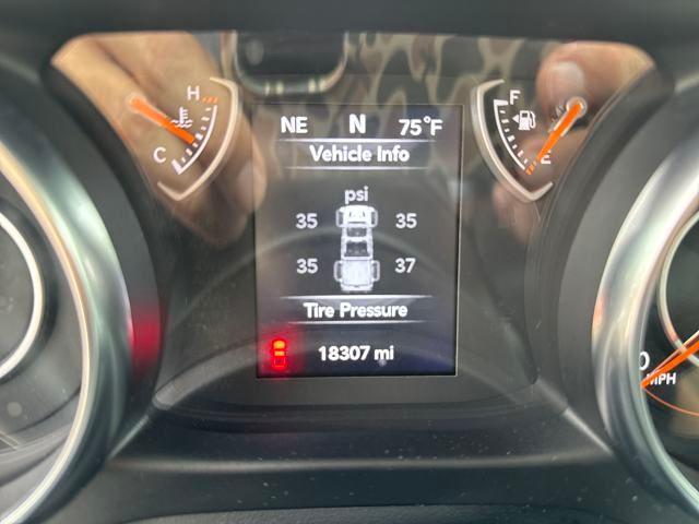 used 2022 Jeep Gladiator car, priced at $41,887