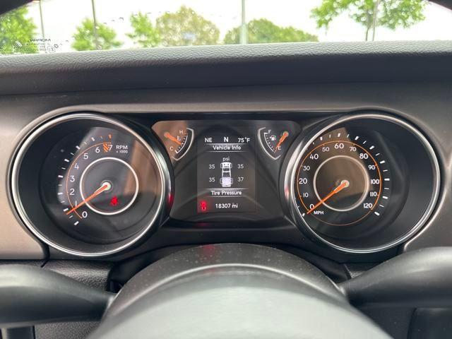 used 2022 Jeep Gladiator car, priced at $41,887