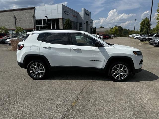 new 2024 Jeep Compass car, priced at $30,987