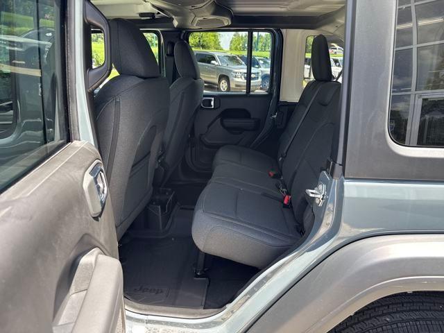 new 2025 Jeep Wrangler car, priced at $46,481